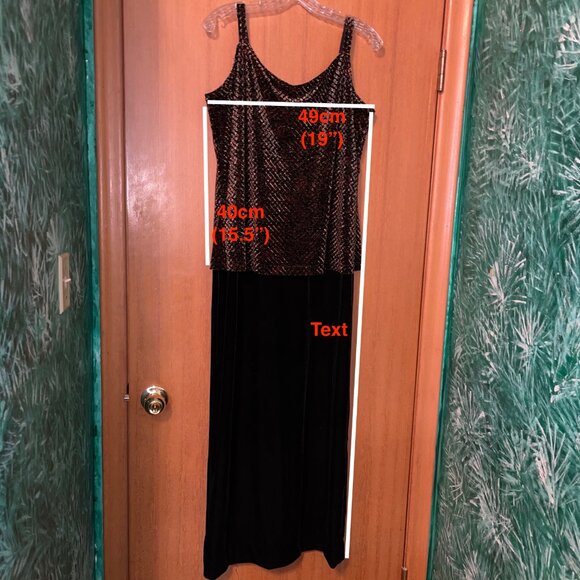 Oblique 2 piece Velvet Dress with cardigan - Picture 8 of 14